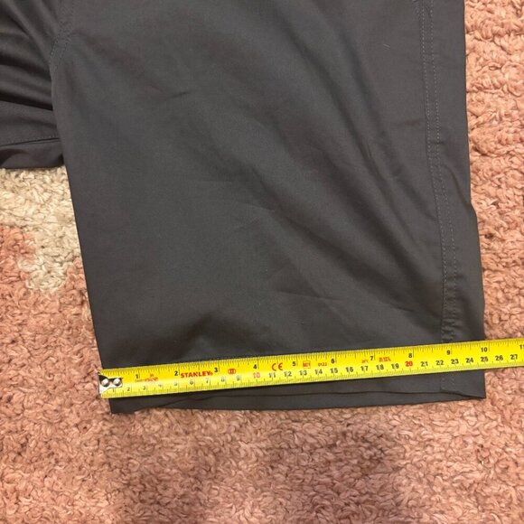 Nike UV 8" Golf Chino Shorts Dri-FIT Dark Gray DA4142-077 Men's Size 30 NWT - Picture 9 of 10